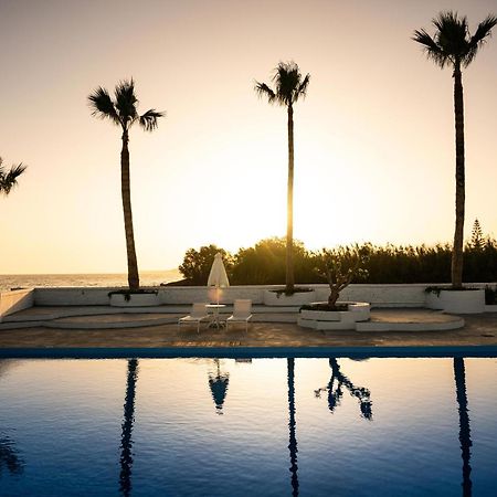 Thalasses Adelianos Kampos Dış mekan fotoğraf