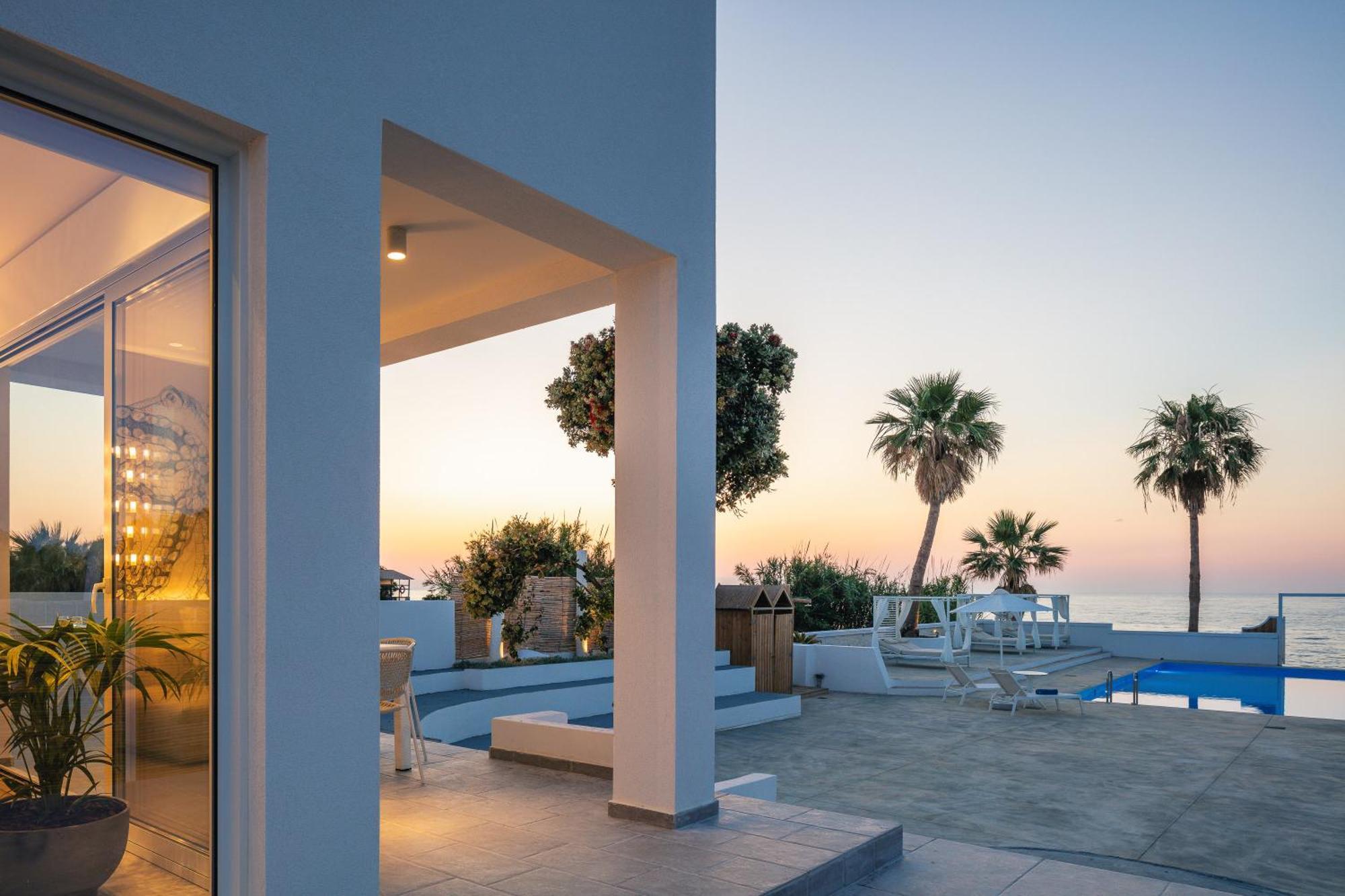 Thalasses Adelianos Kampos Dış mekan fotoğraf