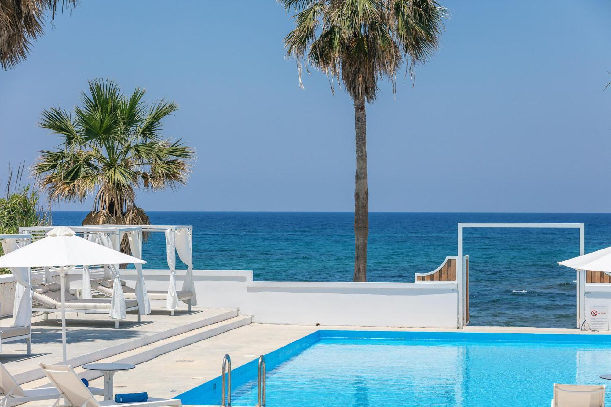 Thalasses Adelianos Kampos Dış mekan fotoğraf